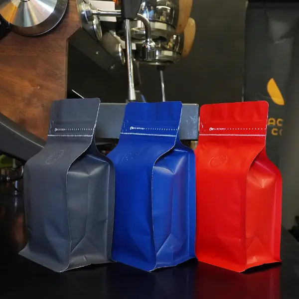 150Bolsas de café G Stock en opciones de color azul, rojo y gris