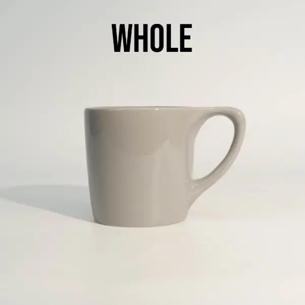 Vista interior de la taza de café de cerámica de boca plana personalizada