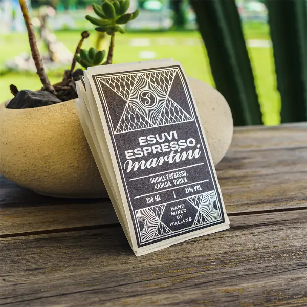 Pegatina de aluminio expuesto usada para etiquetar marcas de café premium