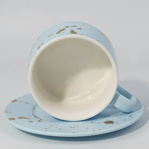 Juego de tazas y platillos de cerámica de pan de oro para servicio de café y té
