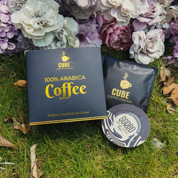 Round UFO drip filter with premium coffee packaging