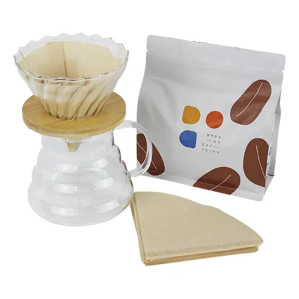 Papel filtro de café V60 usado para la preparación de café por vertido