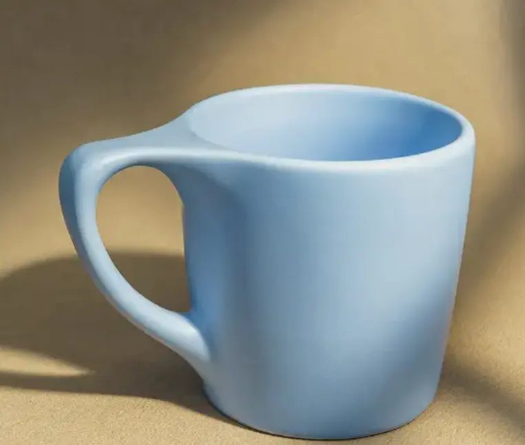 Diseño de tazas cerámicas de café