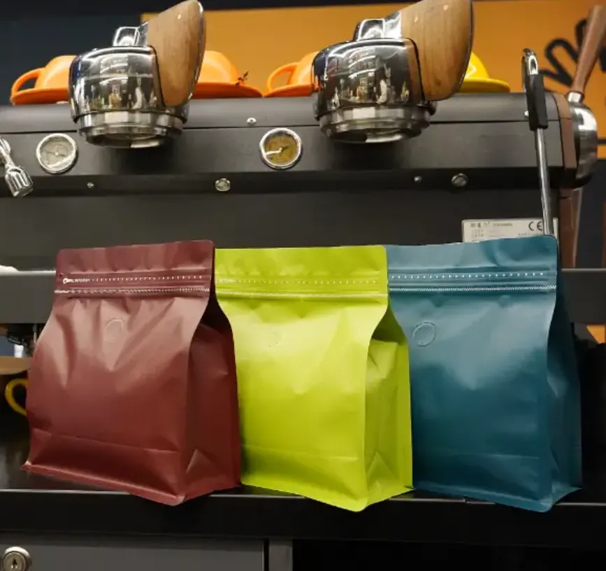 Bolsas de café personalizadas de fondo plano